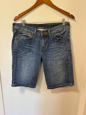 Levis 518 Superlow Zip Fly Blue Denim Jean Shorts Size 8 Longer Shorts